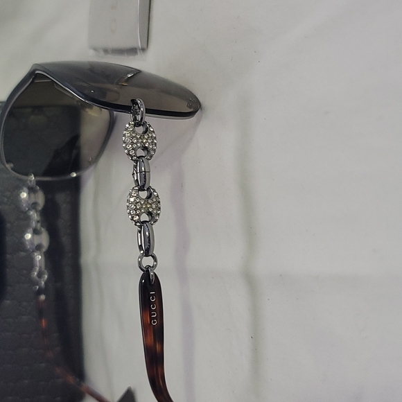 Gucci New Crystal Temple Aviator Sunglass - Picture 5 of 6